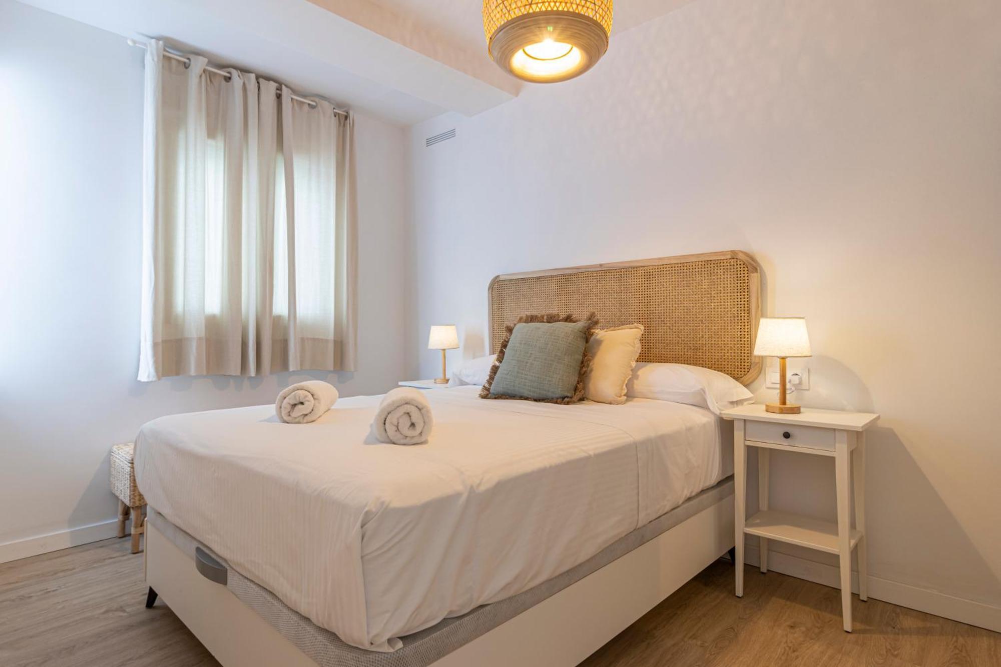Allo Apartments Morenos IV Bajo B Centro 2 Habitaciones جيريز المظهر الخارجي الصورة